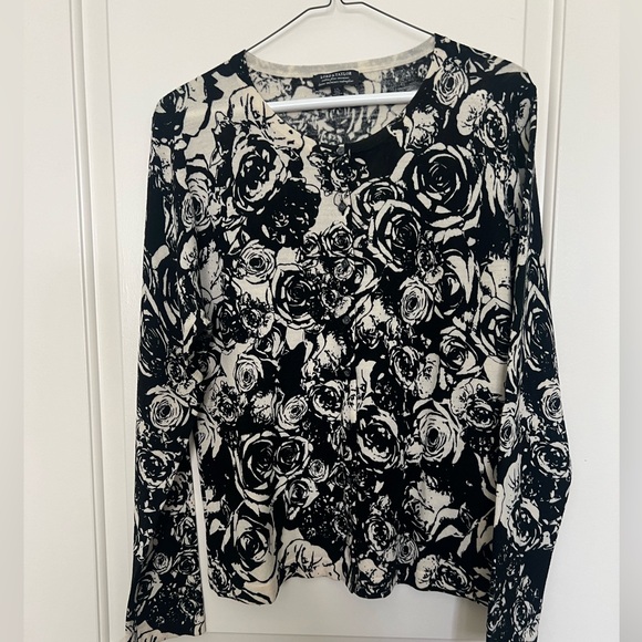 Lord & Taylor Sweaters - Lord & Taylor Merino Wool Cardigan - Large